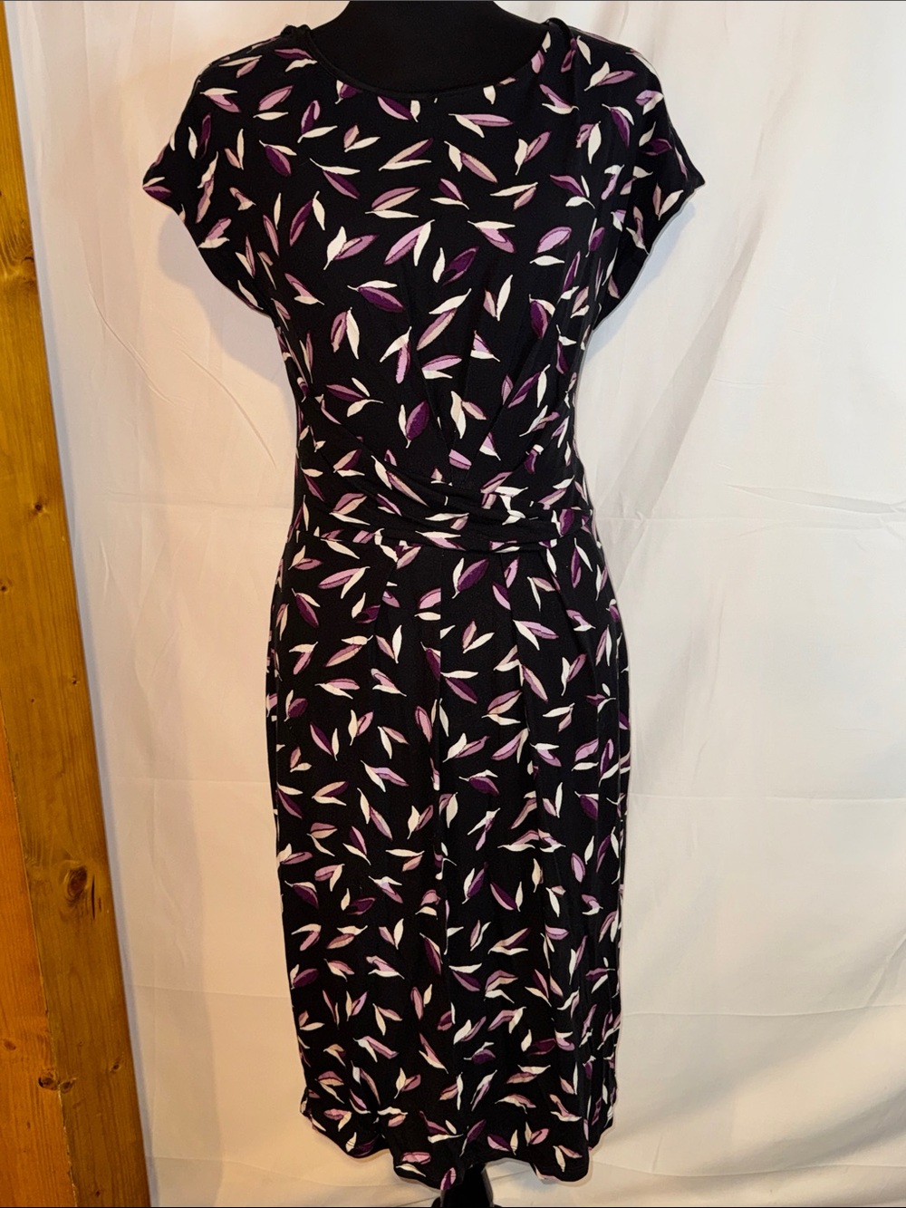 White House Black Market gathered waist cap-sleeve sheath dress